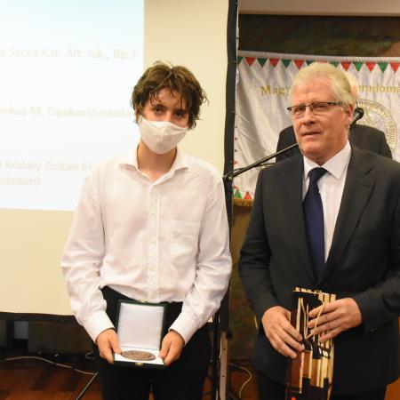 Nagyobb kép megtekintése